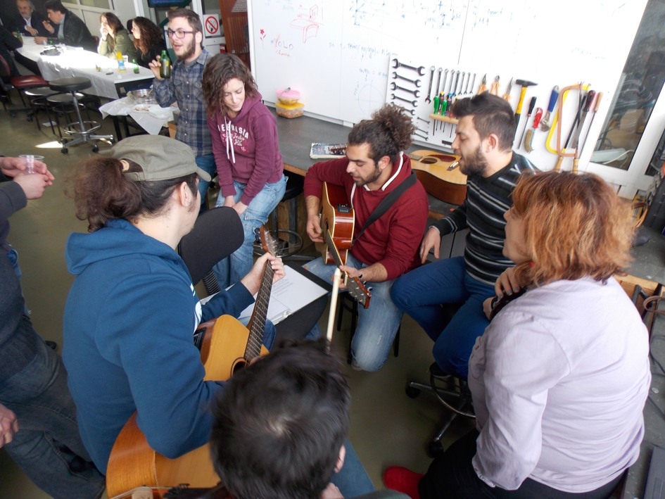 GENETHLEIA-26-2-2015-2.jfif