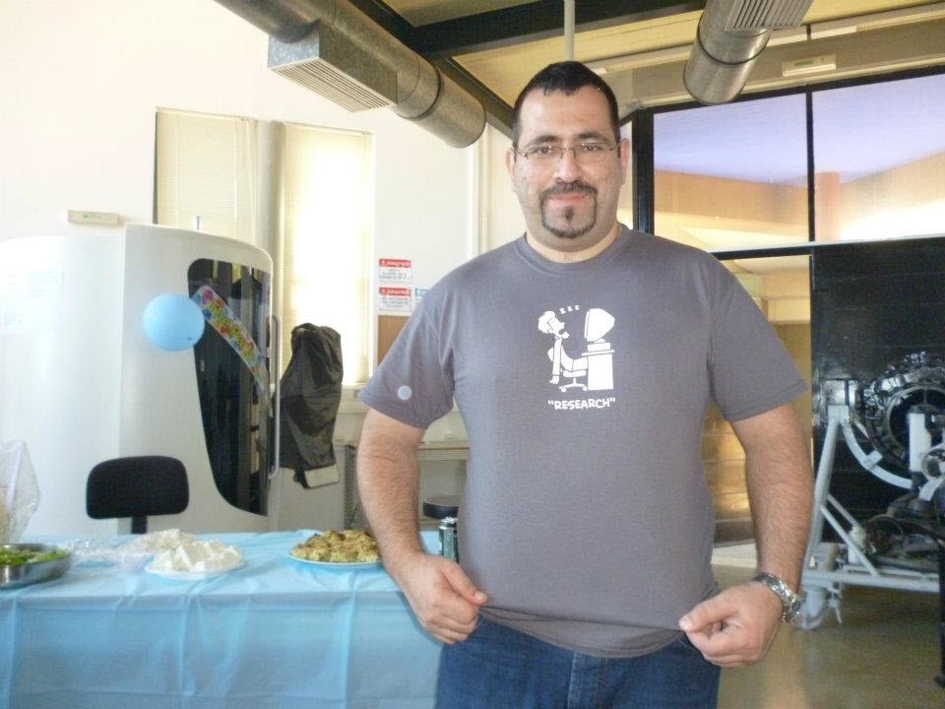 Εκδήλωση για την επιτυχή υποστήριξης της διδακτορικής διατριβής του Νίκου Ταπόγλου