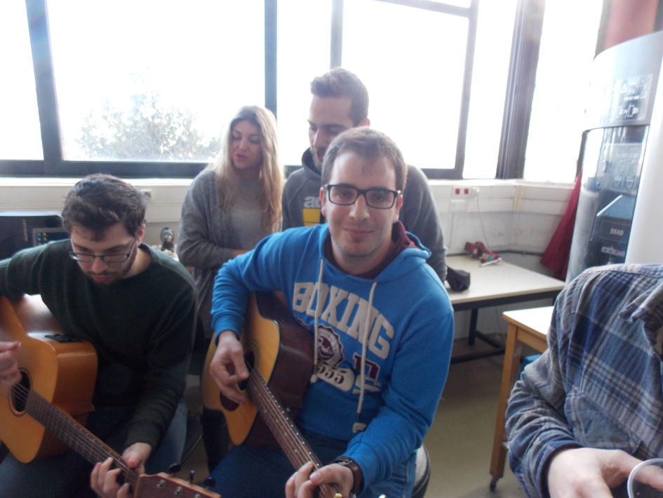 GENETHLEIA-26-2-2015-6.jfif